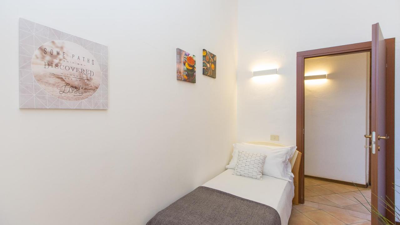 Rental In Rome - Santa Maria Novella Palace Firenze Bagian luar foto