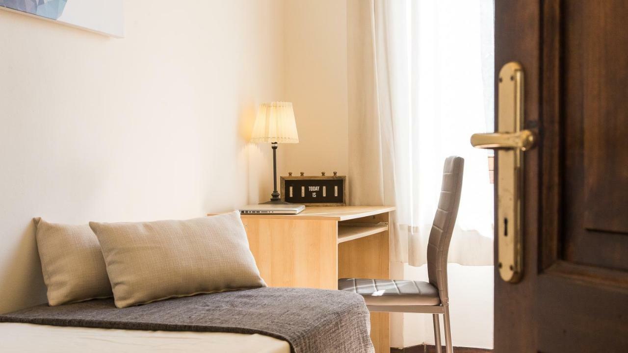 Rental In Rome - Santa Maria Novella Palace Firenze Bagian luar foto